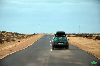atravesar el desierto en coche