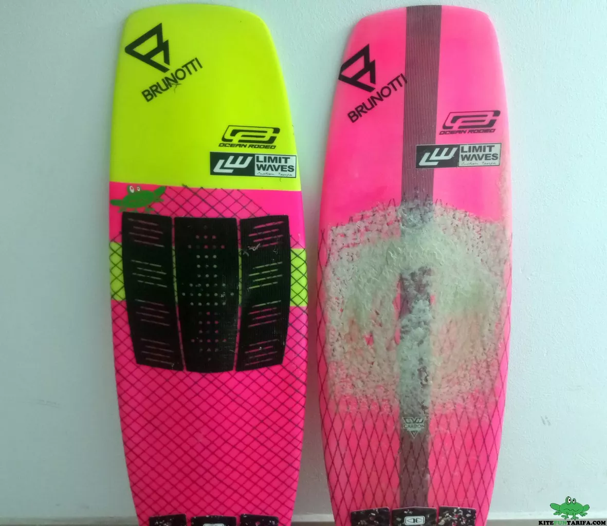 surf pad vs wax