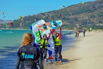 cursos de kitesurf de calidad en Tarifa